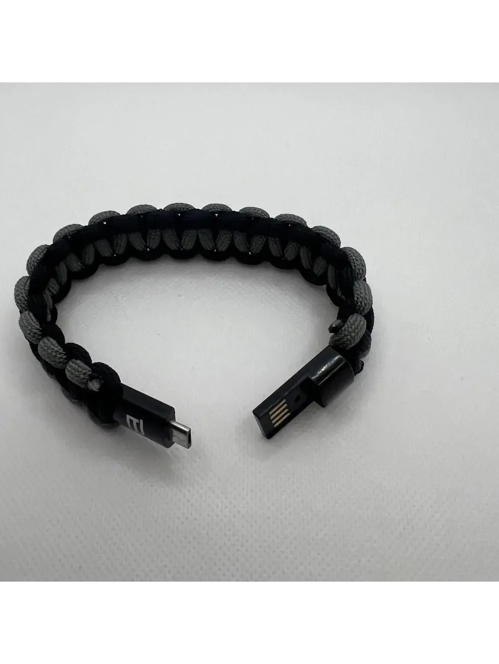 Black and Gray Paracord USB Charging Bracelet